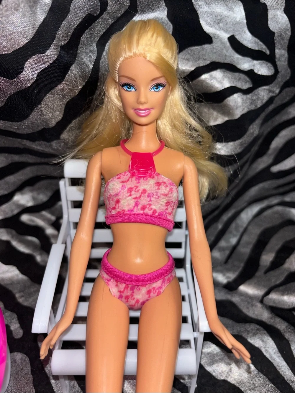 Barbie beach barbies